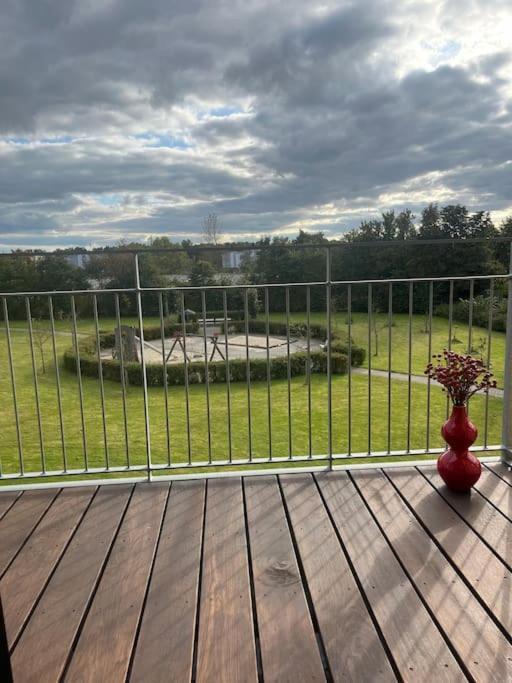 Stor Og Lys Lejlighed I Hjertet Af Holstebro Exterior foto