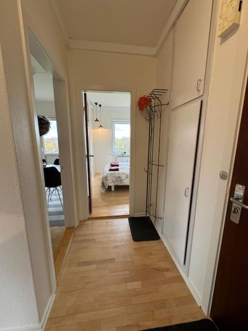 Stor Og Lys Lejlighed I Hjertet Af Holstebro Exterior foto